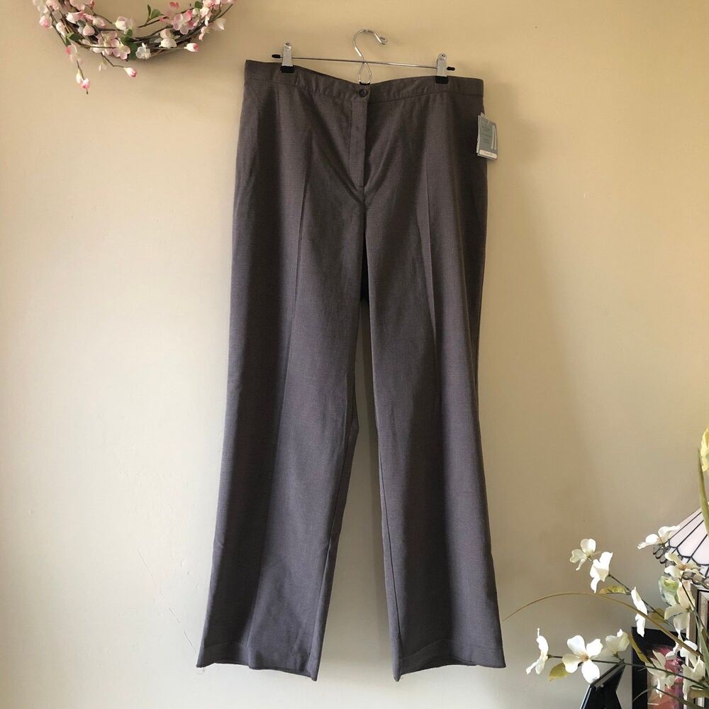 Jaclyn Smith Pants Comfort Fit Pants Relaxed Fit Brown size 16 NWT